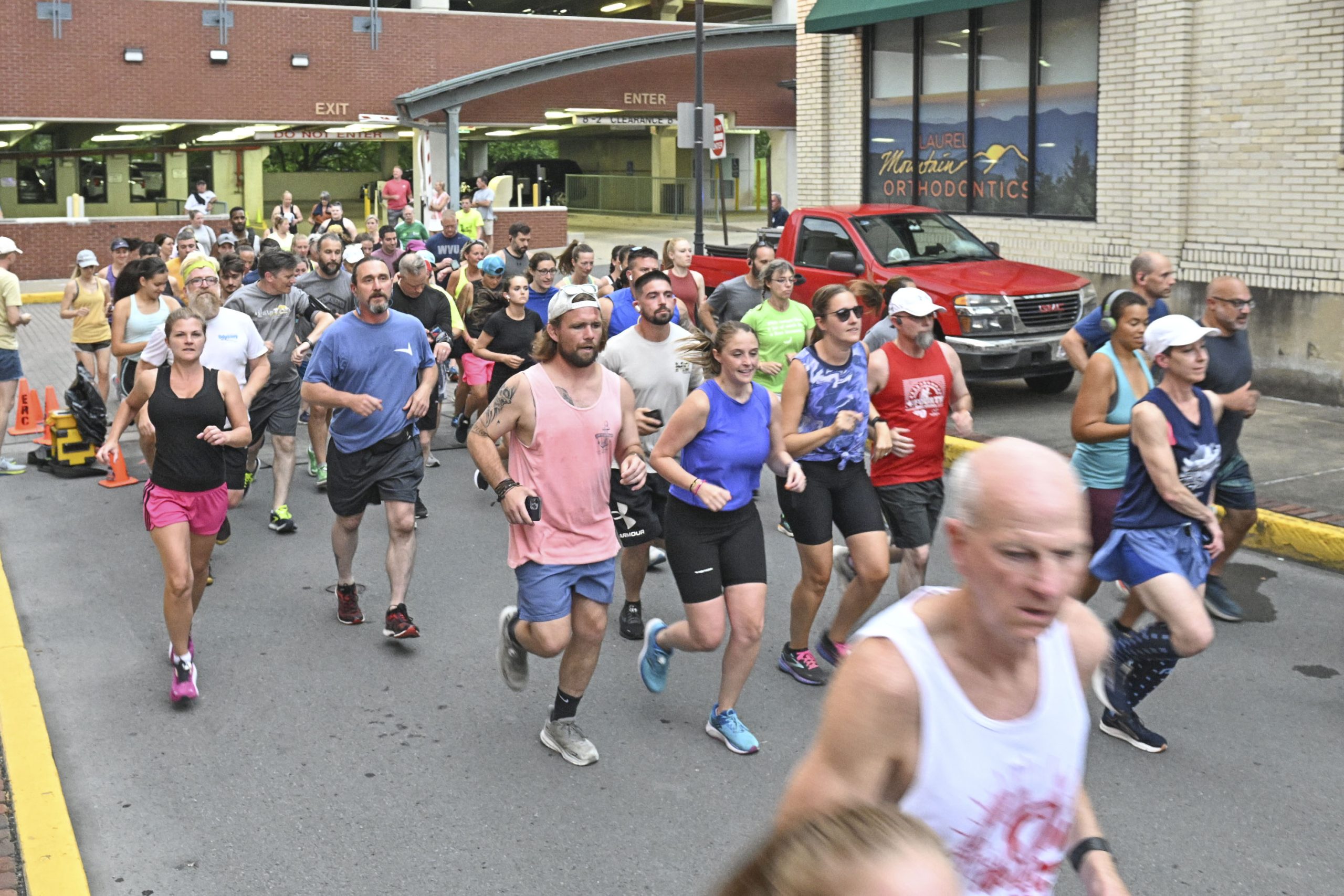 16th annual Jim Dunn Twilight Memorial 5-mile race held Thursday